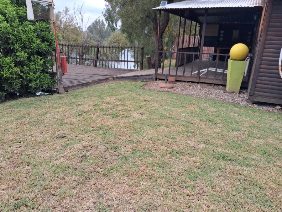 5 Bedroom Property for Sale in Bloemhof North West
